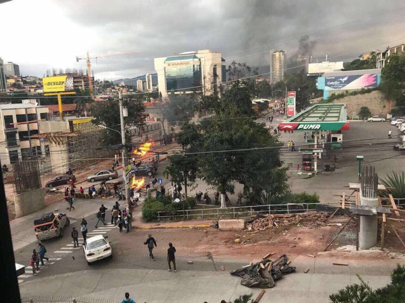 DEMOCRAZIA A RISCHIO IN HONDURAS